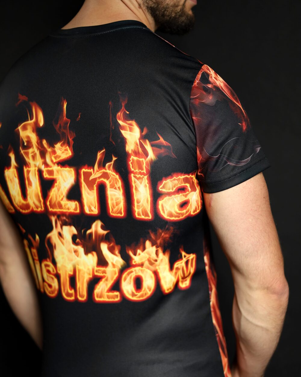 KOSZULKA “KUŹNIA MISTRZÓW” – DLA TYCH, KTÓRZY TWORZĄ SWOJĄ LEGENDĘ 🔥 - obrazek 12
